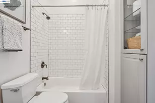 4324 Montgomery St, Oakland, CA 94611 - Photo 28