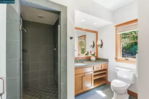 30 Greenwood Ct, Orinda, CA 94563 - Photo 36