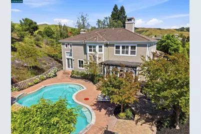 2151 Sky View Ct, Moraga, CA 94556 - Photo 40