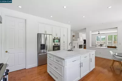 2151 Sky View Ct, Moraga, CA 94556 - Photo 8