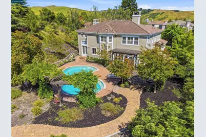 2151 Sky View Ct, Moraga, CA 94556 - Photo 38