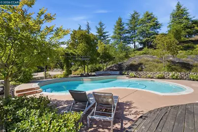 2151 Sky View Ct, Moraga, CA 94556 - Photo 34