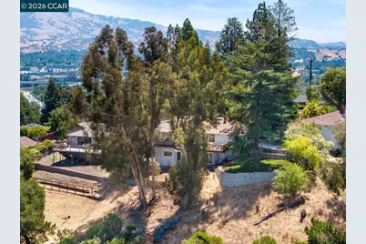 16 Ruth Ct, Lafayette, CA 94549 - Photo 42