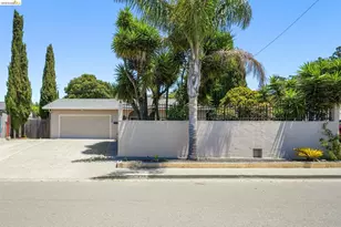 724 Lockwood Dr, Vallejo, CA 94547 - Photo 2
