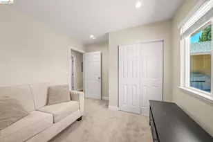 724 Lockwood Dr, Vallejo, CA 94547 - Photo 6
