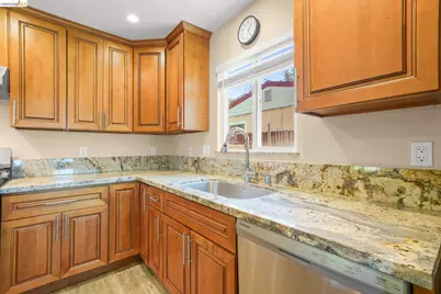 724 Lockwood Dr., Vallejo, CA 94547 - Photo 24
