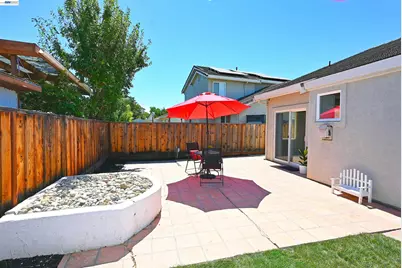 2245 Sabrina Way, Tracy, CA 95377 - Photo 44
