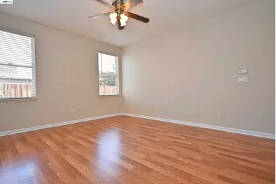2245 Sabrina Way, Tracy, CA 95377 - Photo 34
