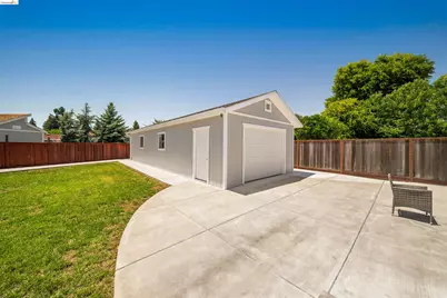 26493 Taft St, Hayward, CA 94544 - Photo 4