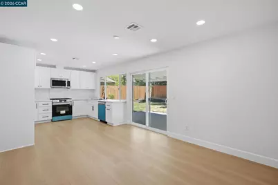 1140 Edmonton Dr, Sacramento, CA 95833 - Photo 22