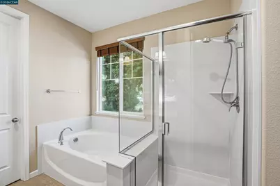 98 Belle Harbor Cir, Pittsburg, CA 94565 - Photo 22