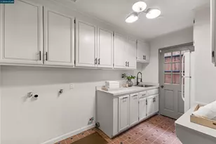 21 Oval Rd, Oakland, CA 94611 - Photo 28