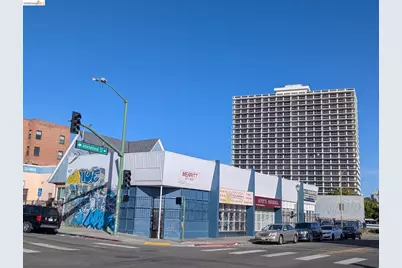 157 International Blvd, Oakland, CA 94606 - Photo 1