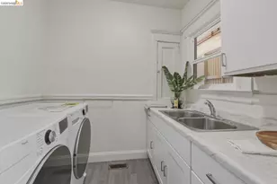 523 25th St, Oakland, CA 94612 - Photo 42