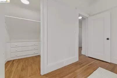 523 25th St, Oakland, CA 94612 - Photo 40