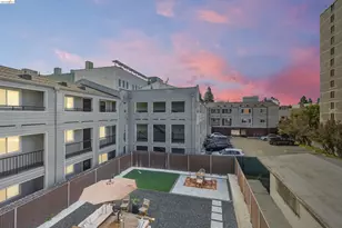 523 25th St, Oakland, CA 94612 - Photo 26