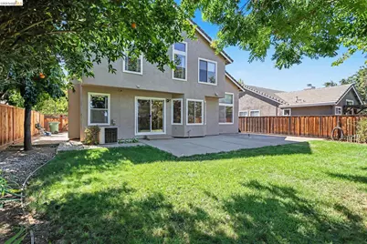 316 Amberleaf Way, Brentwood, CA 94513 - Photo 34