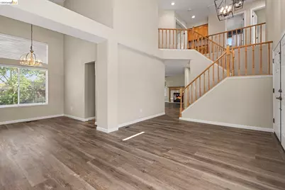 316 Amberleaf Way, Brentwood, CA 94513 - Photo 6