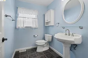 316 Amberleaf Way, Brentwood, CA 94513 - Photo 18
