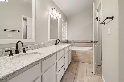 316 Amberleaf Way, Brentwood, CA 94513 - Photo 22