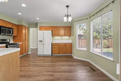 316 Amberleaf Way, Brentwood, CA 94513 - Photo 16
