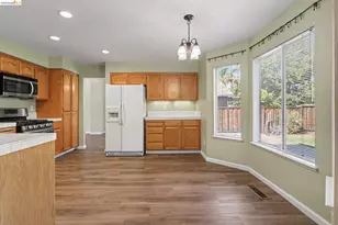 316 Amberleaf Way, Brentwood, CA 94513 - Photo 16