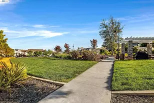 3908 Guerneville Wy, Dublin, CA 94568 - Photo 32