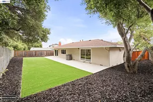 8091 Via Zapata, Dublin, CA 94568 - Photo 30