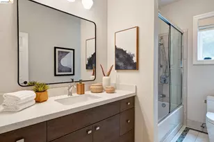 7015 Elverton Dr, Oakland, CA 94611 - Photo 44