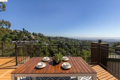 7015 Elverton Dr, Oakland, CA 94611 - Photo 24