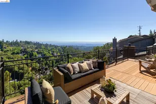 7015 Elverton Dr, Oakland, CA 94611 - Photo 10