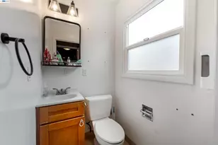 1966 Almaden Rd, San Jose, CA 95125 - Photo 50