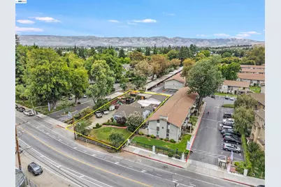 1966 Almaden Rd, San Jose, CA 95125 - Photo 4