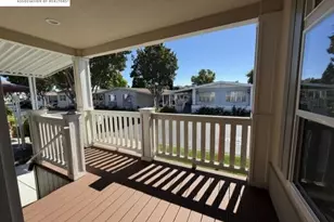29282 Nantucket Way, Hayward, CA 94544 - Photo 30
