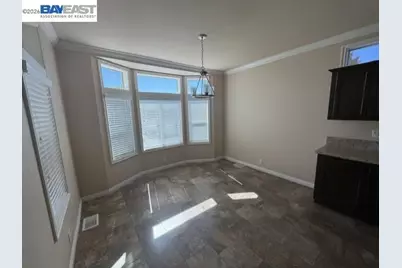 29282 Nantucket Way, Hayward, CA 94544 - Photo 8