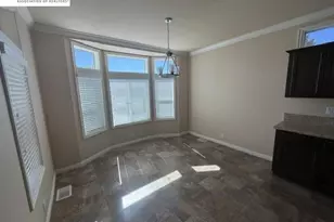 29282 Nantucket Way, Hayward, CA 94544 - Photo 8