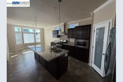 29282 Nantucket Way, Hayward, CA 94544 - Photo 10