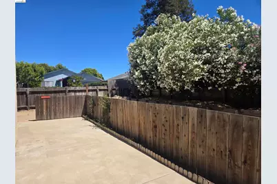 301 Maude Ct, Oakley, CA 94561 - Photo 18