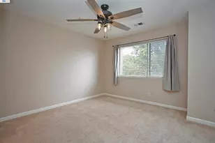 17994 Azalea Rd, Hayward, CA 94541 - Photo 24