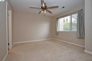 17994 Azalea Rd, Hayward, CA 94541 - Photo 22