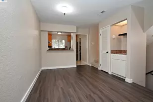 17994 Azalea Rd, Hayward, CA 94541 - Photo 10