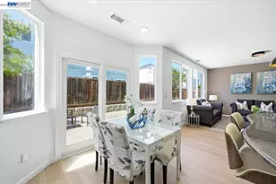112 Ridgepoint Ct, Hercules, CA 94547 - Photo 26
