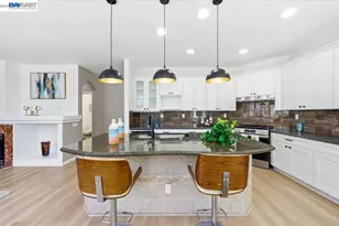 112 Ridgepoint Ct, Hercules, CA 94547 - Photo 22