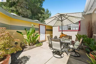 301 Joan Vista St, El Sobrante, CA 94803 - Photo 42