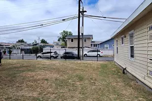 1102 69th Ave, Oakland, CA 94612 - Photo 4