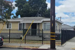 1102 69th Ave, Oakland, CA 94612 - Photo 2