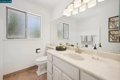 2856 San Benito Dr, Walnut Creek, CA 94598 - Photo 36