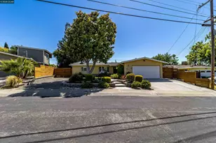 4330 Grammercy Ln, Concord, CA 94521 - Photo 2