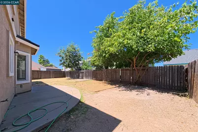 4239 Clay Creek Way, Sacramento, CA 95838 - Photo 26