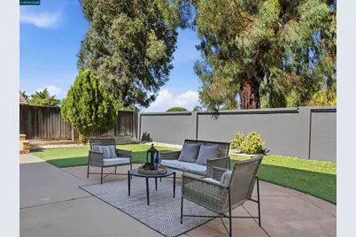 4929 Stonewood Way, Antioch, CA 94531 - Photo 24